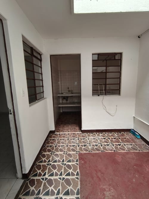 Casa de 6 alcobas en venta en Engativá, Bogotá, 216 m² · foto 24 de 24