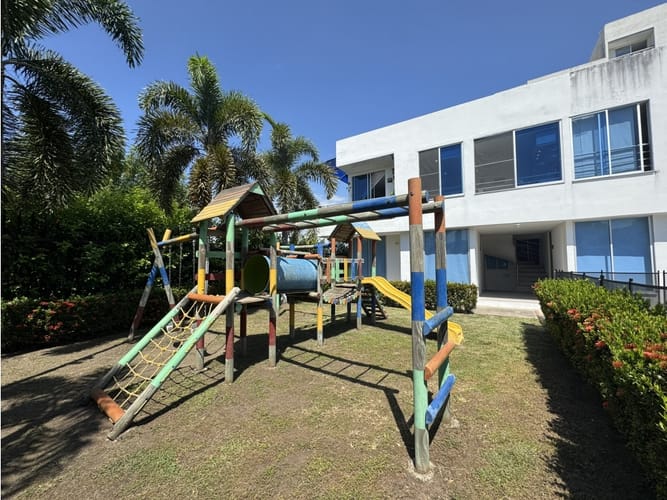 Apartamento de 3 alcobas en arriendo en Girardot, Girardot, 99 m² · foto 12 de 13