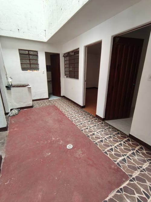 Casa de 6 alcobas en venta en Engativá, Bogotá, 216 m² · foto 19 de 24