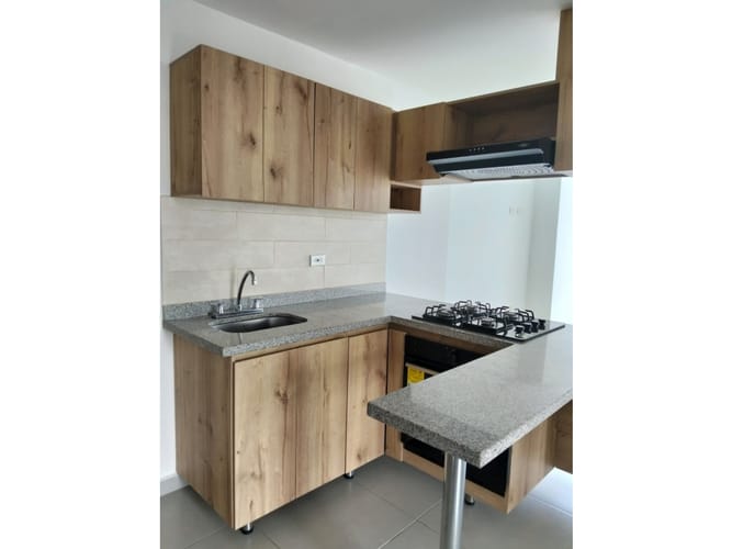 Apartamento de 2 alcobas en arriendo en Pinares, Pereira, 52 m² · foto 3 de 14