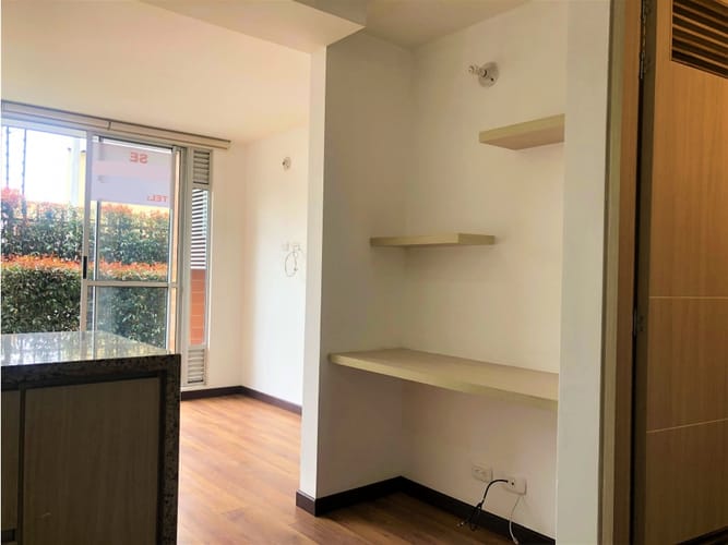 Apartamento de 2 alcobas en venta en Sector La Esmeralda, Tocancipá, 51 m² · foto 18 de 24