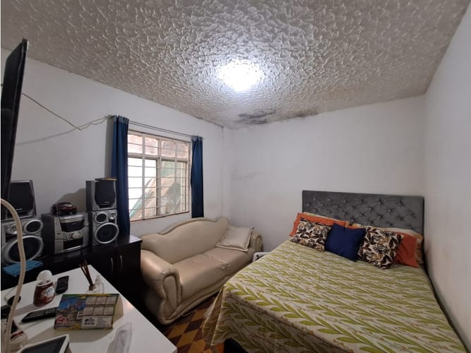 Casa de 6 alcobas en venta en San Gregorio, Villavicencio, 240 m² · foto 6 de 13