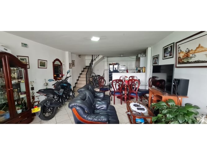 Casa de 7 alcobas en venta en Super Manzana 11, Bogotá, 295 m² · foto 20 de 24