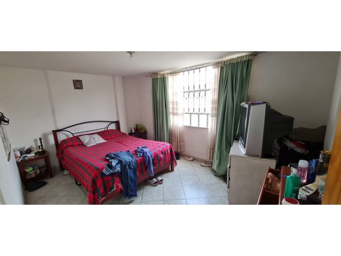 Casa de 7 alcobas en venta en Super Manzana 11, Bogotá, 295 m² · foto 21 de 24