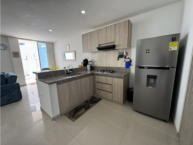 Apartamento de 2 alcobas en venta en Girardot, Girardot, 82 m² · foto 3 de 11
