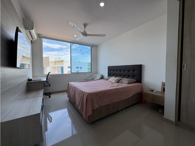 Apartamento de 2 alcobas en venta en Girardot, Girardot, 82 m² · foto 5 de 11