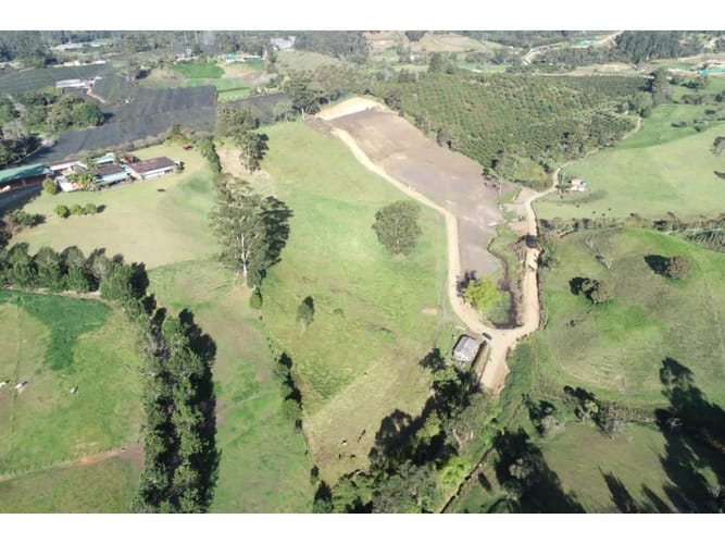Lote en venta en Llano Grande, Rionegro, 27530 m² · foto 2 de 16
