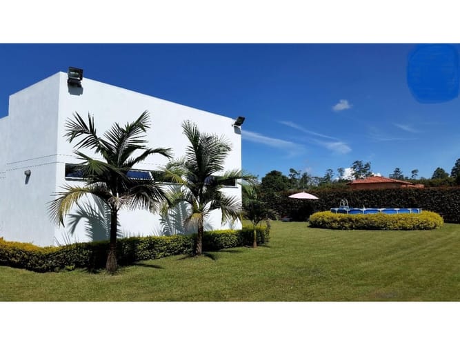 Casa de 5 alcobas en venta en Llano Grande, Rionegro, 350 m² · foto 7 de 24