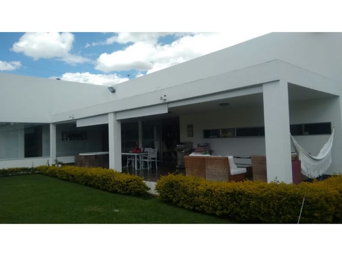Casa de 5 alcobas en venta en Llano Grande, Rionegro, 350 m² · foto 15 de 24