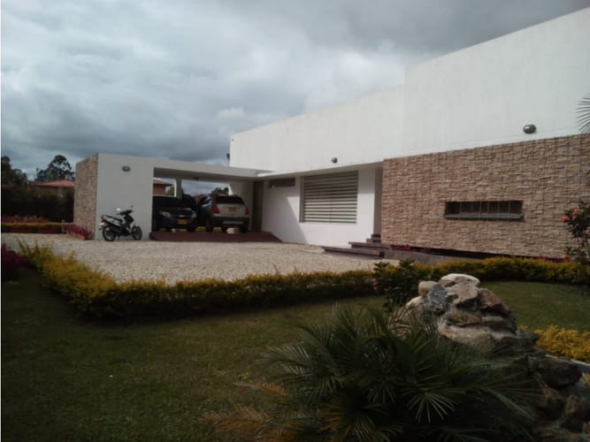 Casa de 5 alcobas en venta en Llano Grande, Rionegro, 350 m² · foto 18 de 24