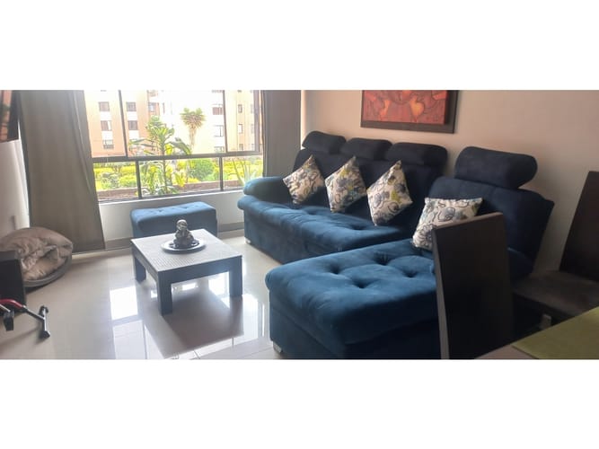 Apartamento de 3 alcobas en venta en La Campiña, Bogotá, 75 m² · foto 2 de 16
