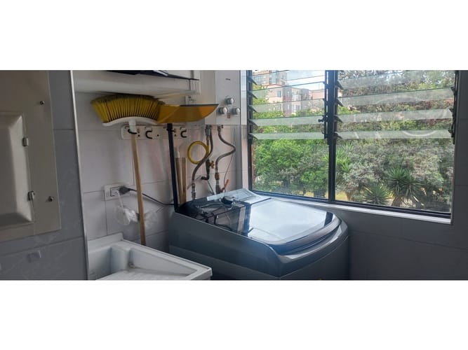 Apartamento de 3 alcobas en venta en La Campiña, Bogotá, 75 m² · foto 14 de 16