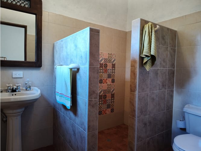 Casa de 7 alcobas en venta en Lomitas, La Ceja, 664 m² · foto 9 de 24