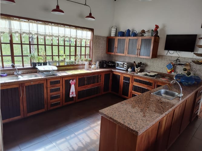 Casa de 7 alcobas en venta en Lomitas, La Ceja, 664 m² · foto 10 de 24