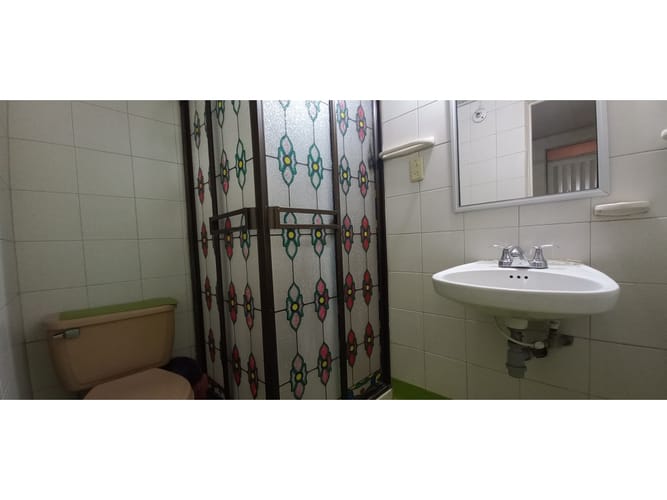 Apartamento de 2 alcobas en venta en Cr. Cerezos De Suba, Bogotá, 48 m² · foto 6 de 11
