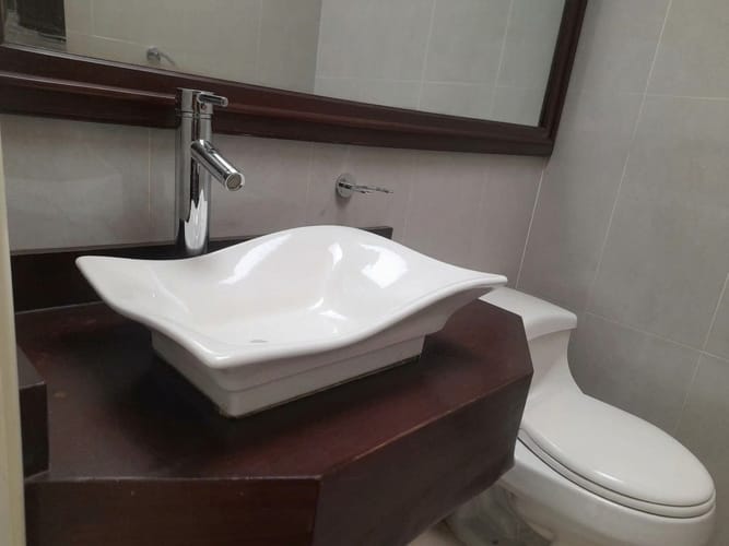 Apartamento de 3 alcobas en arriendo en Chicó Navarra, Bogotá, 165 m² · foto 5 de 13
