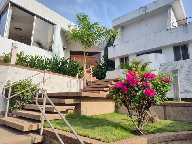 $1.950.000.000 en Girardot