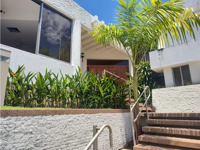 Casa de 5 alcobas en venta en Girardot, Ricaurte, 315 m² · foto 2 de 24