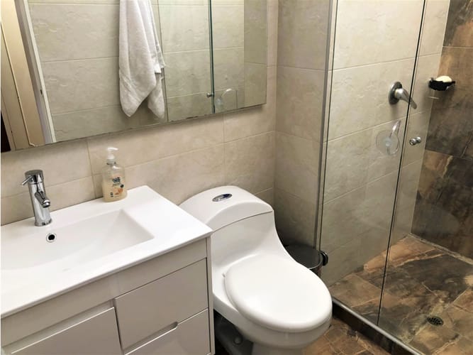 Casa de 4 alcobas en venta en Pontevedra, Bogotá, 254 m² · foto 11 de 24