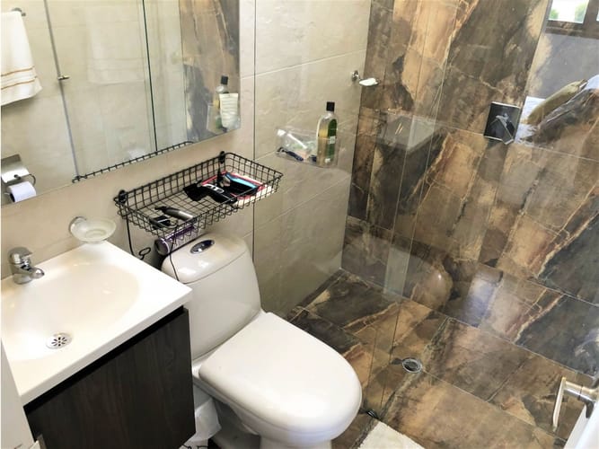 Casa de 4 alcobas en venta en Pontevedra, Bogotá, 254 m² · foto 15 de 24