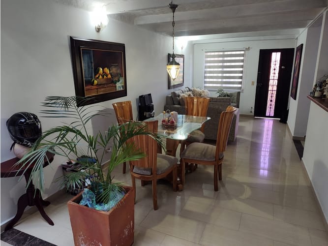 Casa de 3 alcobas en venta en El Porvenir, Rionegro, 140 m² · foto 13 de 16