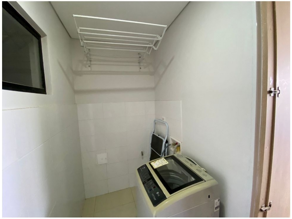 Apartamento de 2 alcobas en venta en Las Villas, Santa Marta, 65 m² · foto 5 de 15