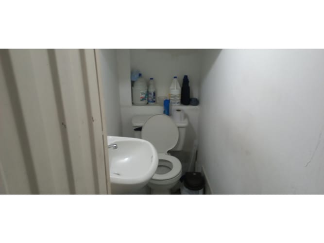 Casa de 7 alcobas en venta en La Campiña, Bogotá, 238 m² · foto 4 de 24