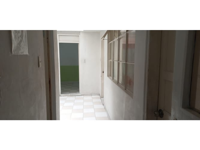 Casa de 7 alcobas en venta en La Campiña, Bogotá, 238 m² · foto 5 de 24