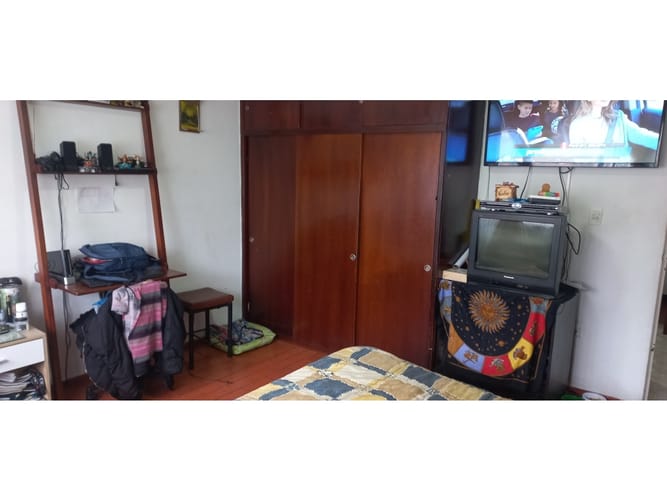 Casa de 7 alcobas en venta en La Campiña, Bogotá, 238 m² · foto 10 de 24