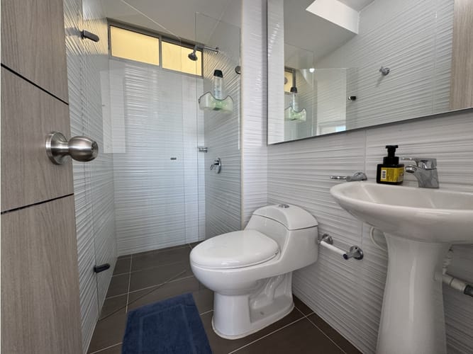 Apartamento de 3 alcobas en venta en Ricaurte, 71 m² · foto 11 de 11