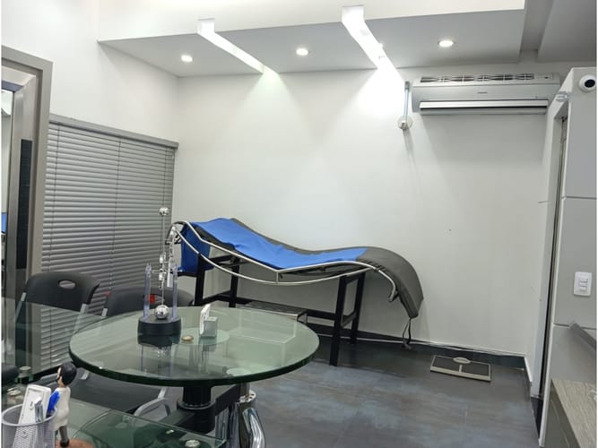Consultorio en venta en Tequendama, Cali, 55 m² · foto 10 de 13