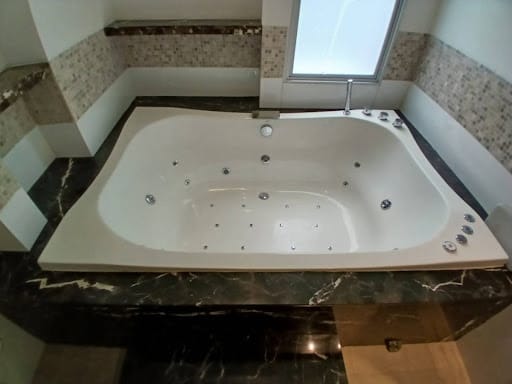 Casa de 3 alcobas en arriendo en Urbanización Las Cumbres, Envigado, 448 m² · foto 24 de 24