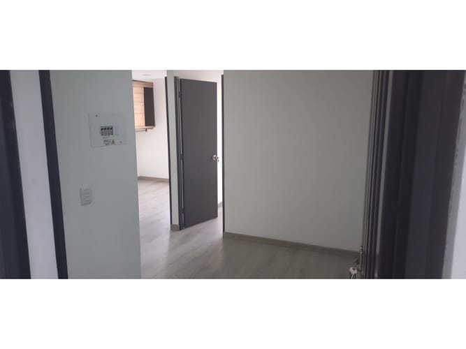 Apartaestudio en venta en Las Ferias, Bogotá, 30 m² · foto 5 de 9
