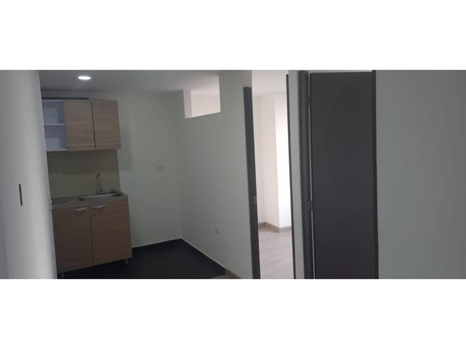 Apartaestudio en venta en Las Ferias, Bogotá, 30 m² · foto 7 de 9