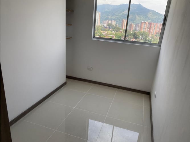 Apartamento de 3 alcobas en venta en Poblado Del Sur, La Estrella, 67 m² · foto 6 de 13