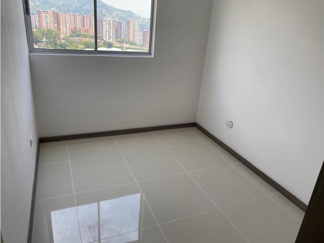 Apartamento de 3 alcobas en venta en Poblado Del Sur, La Estrella, 67 m² · foto 8 de 13