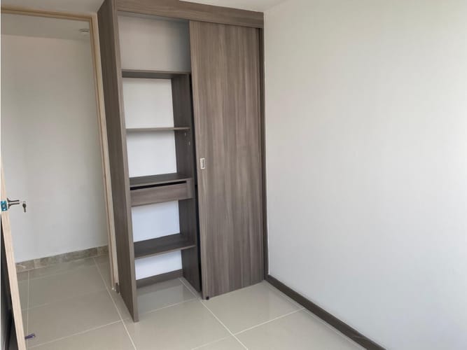 Apartamento de 3 alcobas en venta en Poblado Del Sur, La Estrella, 67 m² · foto 12 de 13