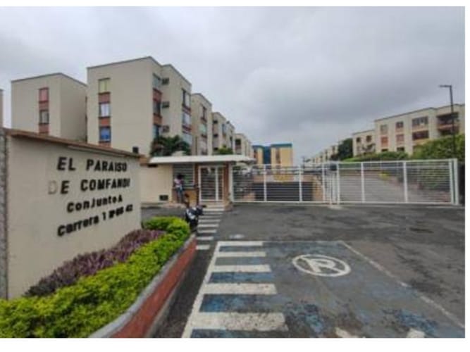 Apartamento de 3 alcobas en venta en Metropolitano Del Norte, Cali, 58 m² · foto 2 de 9