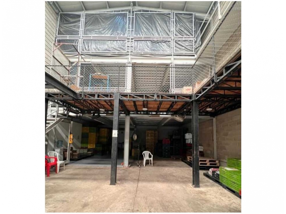 Bodega en venta en Mercado, Santa Marta, 580 m² · foto 2 de 10