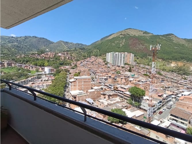 Apartamento de 3 alcobas en venta en San Gabriel, Bello, 58 m² · foto 12 de 12