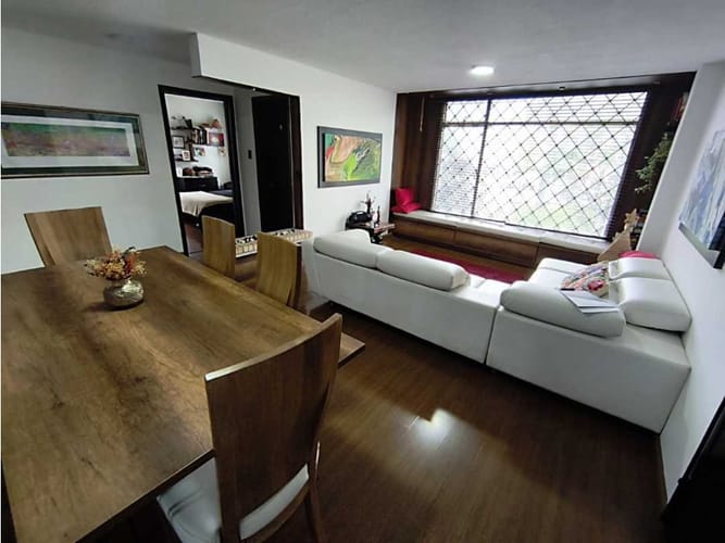 Apartamento de 3 alcobas en venta en Belalcazar, Bogotá, 101 m² · foto 6 de 24