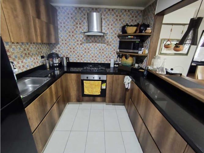 Apartamento de 3 alcobas en venta en Belalcazar, Bogotá, 101 m² · foto 8 de 24