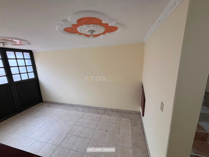 Casa de 4 alcobas en venta en Tunja, Tunja, 138 m² · foto 2 de 18