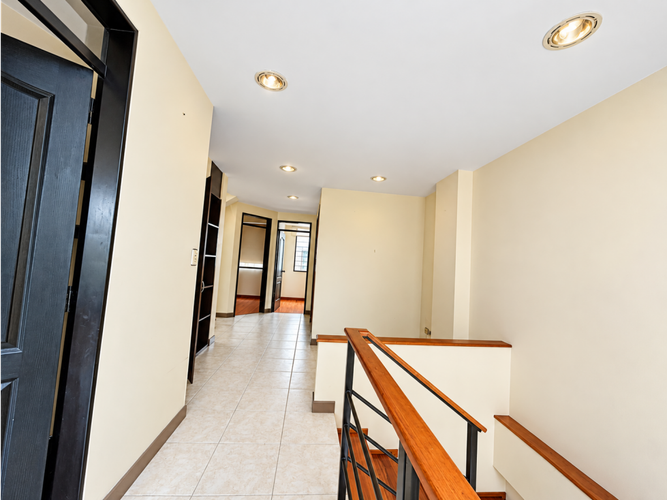 Casa de 4 alcobas en venta en Jorge Eliecer Gaitan, Tunja, 219 m² · foto 10 de 11