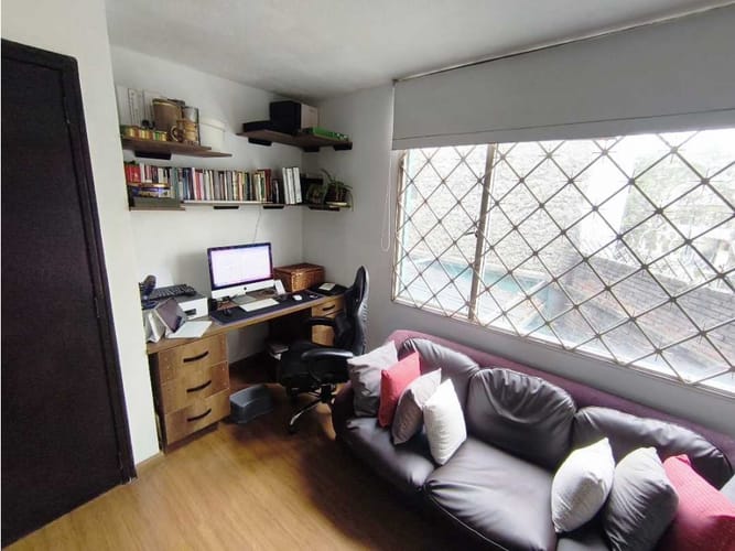 Apartamento de 3 alcobas en venta en Belalcazar, Bogotá, 101 m² · foto 19 de 24