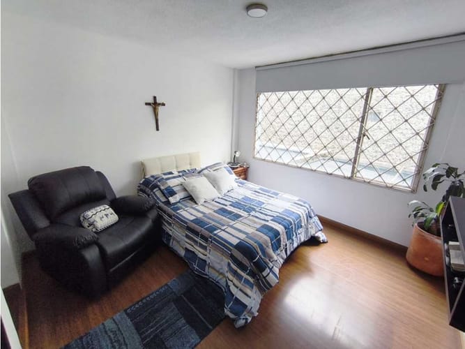 Apartamento de 3 alcobas en venta en Belalcazar, Bogotá, 101 m² · foto 21 de 24