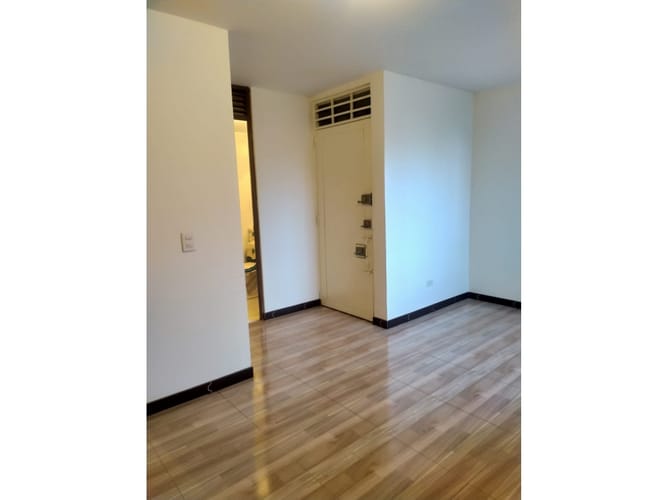 Apartamento en venta en Jose Antonio Galan, Bogotá · foto 5 de 6