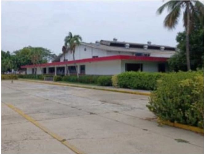 Bodega en venta en Gaira, Santa Marta, 2226 m² · foto 3 de 3
