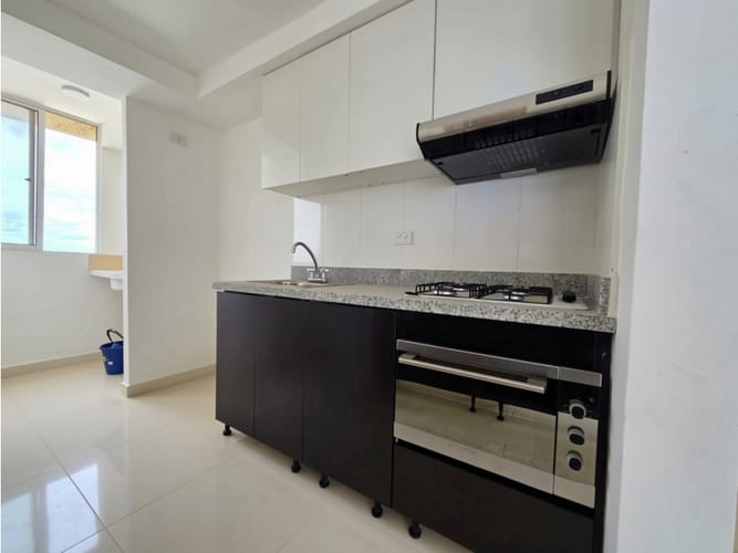 Apartamento de 3 alcobas en venta en Ub. Arboleda, Soledad, 62 m² · foto 4 de 10