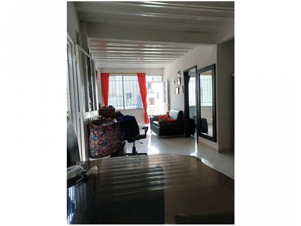 Edificio en venta en Ub Los Laures, Santa Marta, 392 m² · foto 6 de 24
